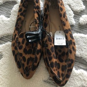 Time and tru leopard shoes